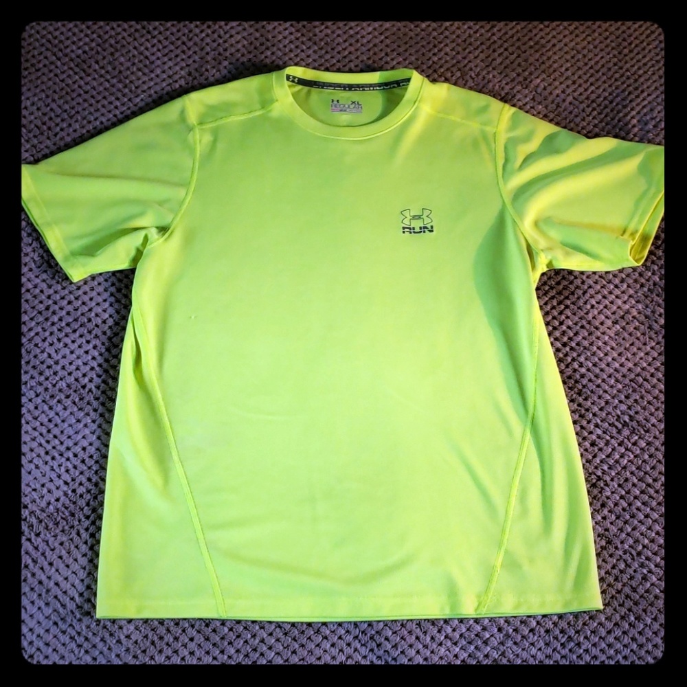 Mens UA Heat Gear Tshirt XL